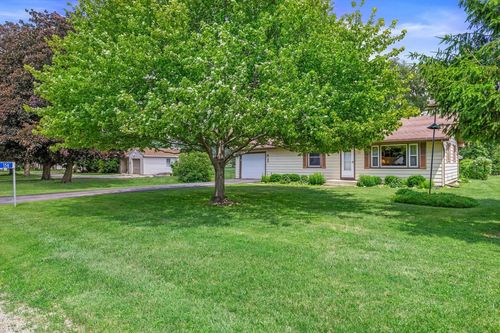 156 Chapel Avenue, Twin Lakes, WI, 53181 | Card Image