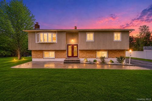 100 Fairmont Rd, Mahopac, NY, 10541-3633 | Card Image