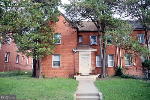 4009 9th St Ne, WASHINGTON, DC, 20017-3705 | Card Image