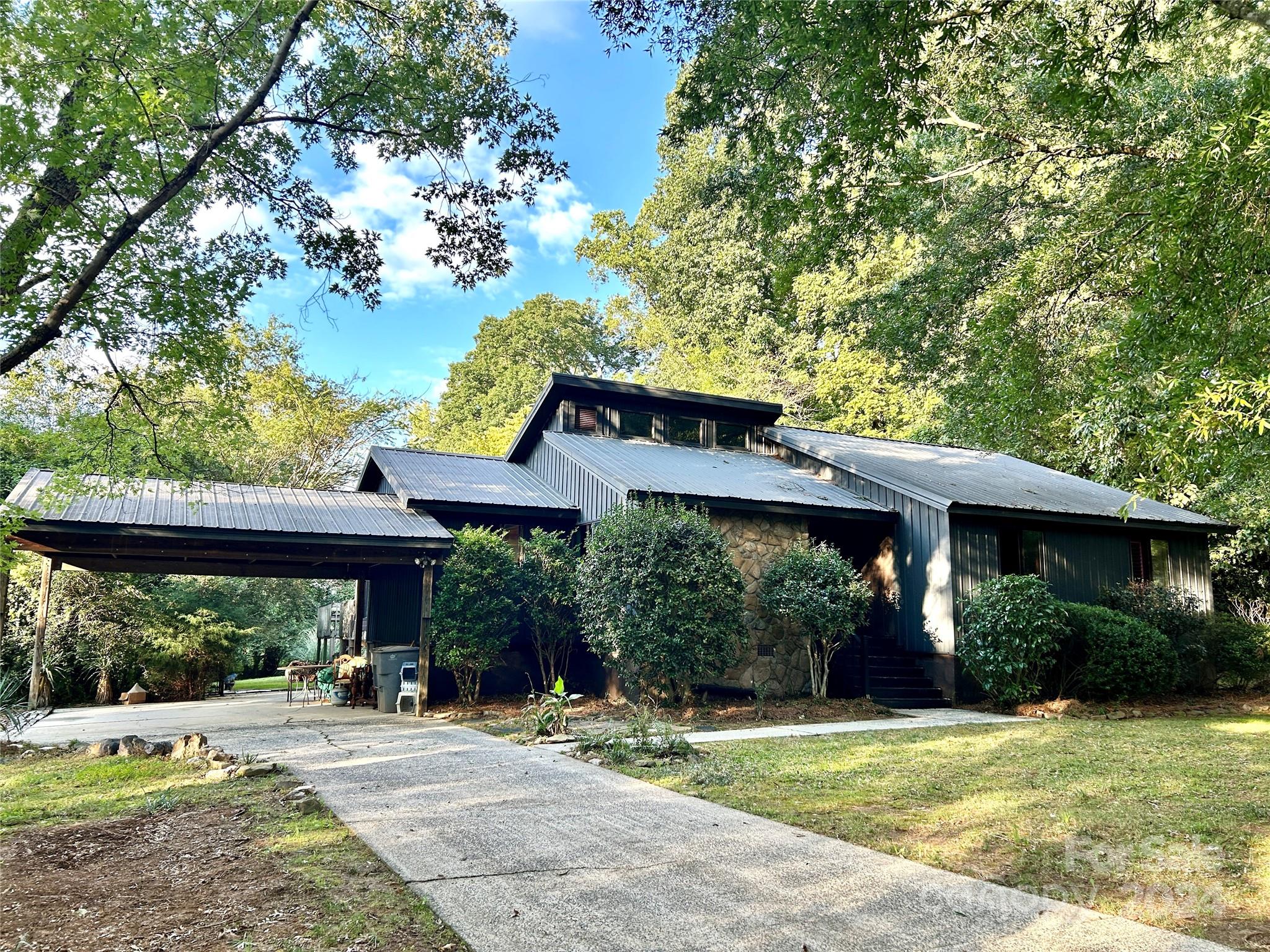 Sugar Mill Rd, Charlotte, NC 28210