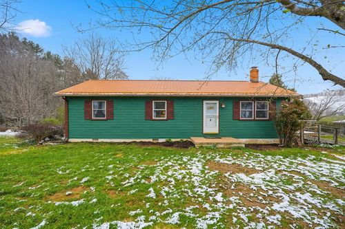 1208 Dry Rd, Speedwell, VA, 24374-3623 | Card Image