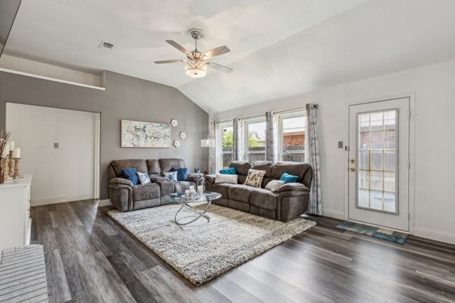 10508 Aransas Dr, House other with 3 bedrooms, 2 bathrooms and null parking in Fort Worth TX | Image 11