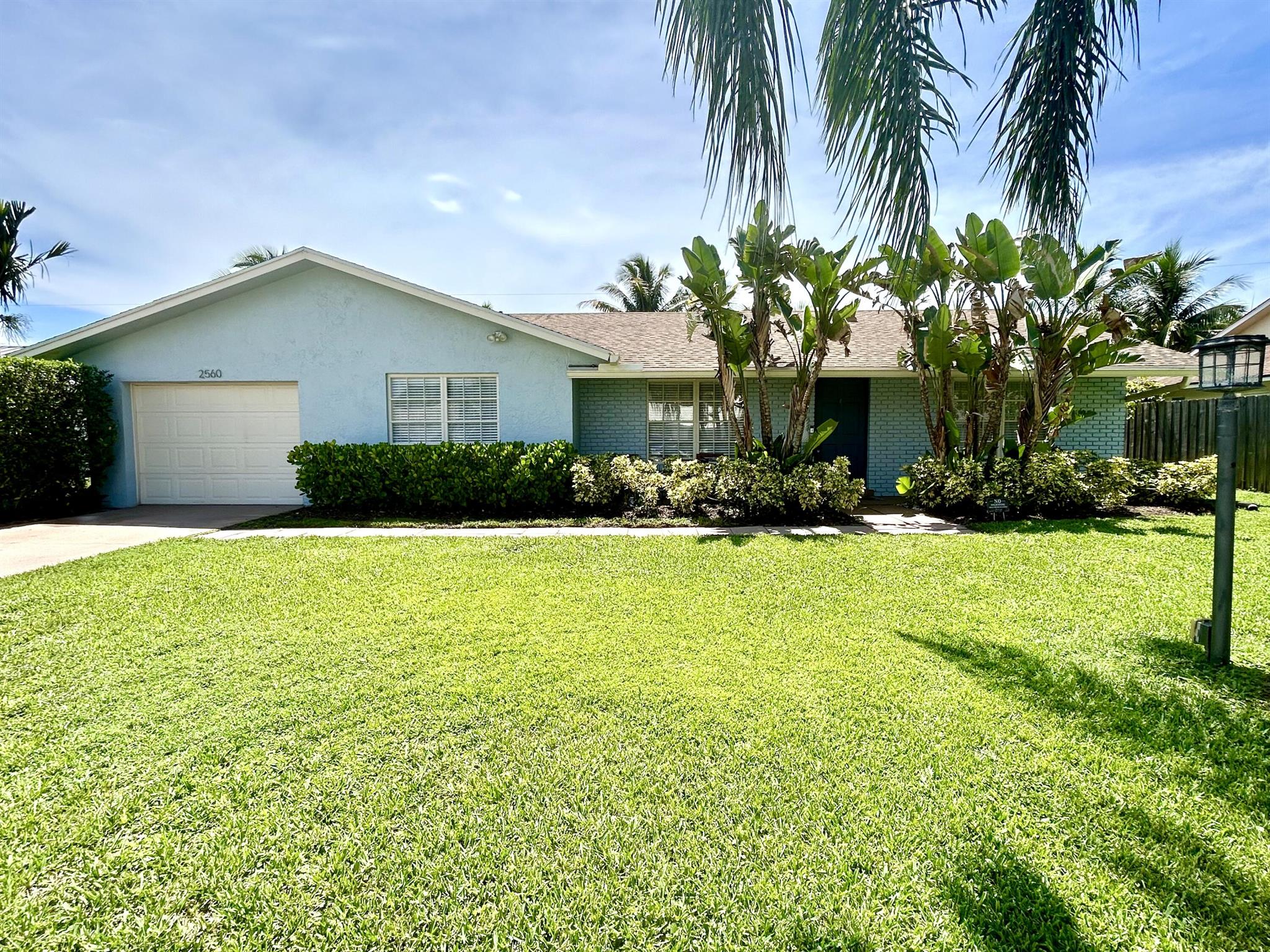 14th St, Boynton Beach, FL 33426