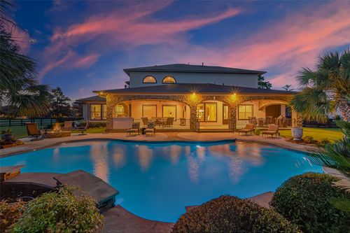 14 Royal King Rd, Tomball, TX, 77377-4053 | Card Image