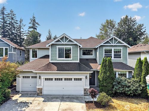 6733 Montevista Dr Se, Auburn, WA, 98092-8222 | Card Image