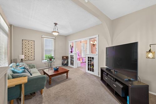 233 4th Ave N, South Saint Paul, MN, 55075-2025 | Card Image