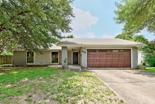 607 Old Stone Rd, Austin, TX, 78745-2325 | Card Image