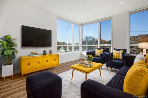 apt-312-39 Washington Ave, Pleasantville, NY, 10570-2875 | Card Image