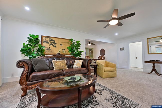 1511 D St Ne, House other with 5 bedrooms, 3 bathrooms and null parking in Salem OR | Image 8