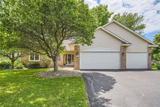 3 Car Garage | Image 6