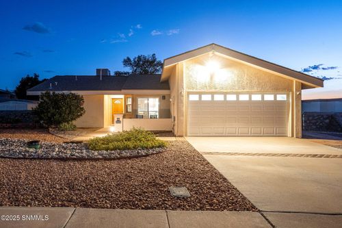 3373 Lunarridge St, Las Cruces, NM, 88012-7771 | Card Image