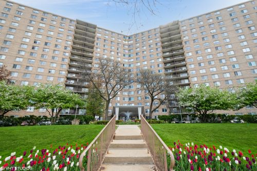 apt-914-7033 N Kedzie Ave, Chicago, IL, 60645-2816 | Card Image