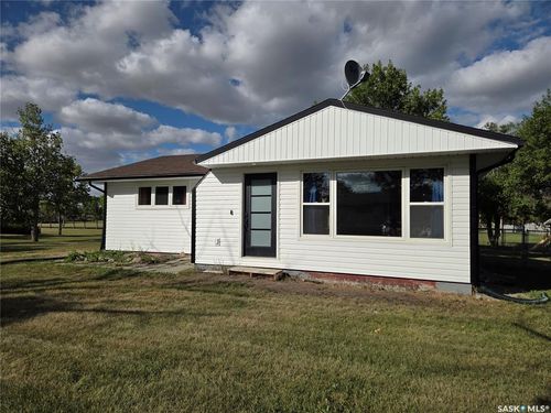 1101 Knox Ave, Rouleau, SK, S0G4H0 | Card Image