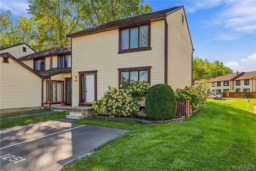 1251 Charlesgate Cir, East Amherst, NY, 14051-1216 | Card Image