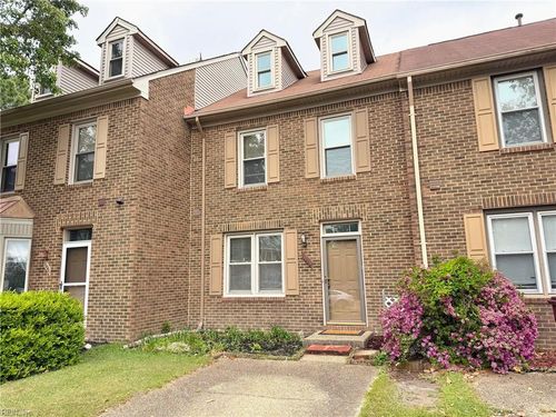 1194 Killington Arch, Chesapeake, VA, 23320-8257 | Card Image