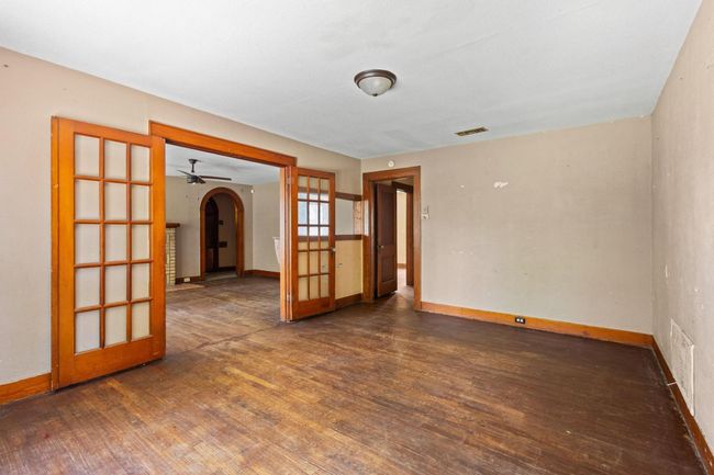 800 N Woods St, House other with 2 bedrooms, 1 bathrooms and null parking in Sherman TX | Image 13
