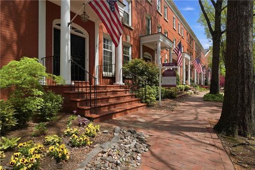 316 College Pl, Norfolk, VA, 23510-1223 | Card Image