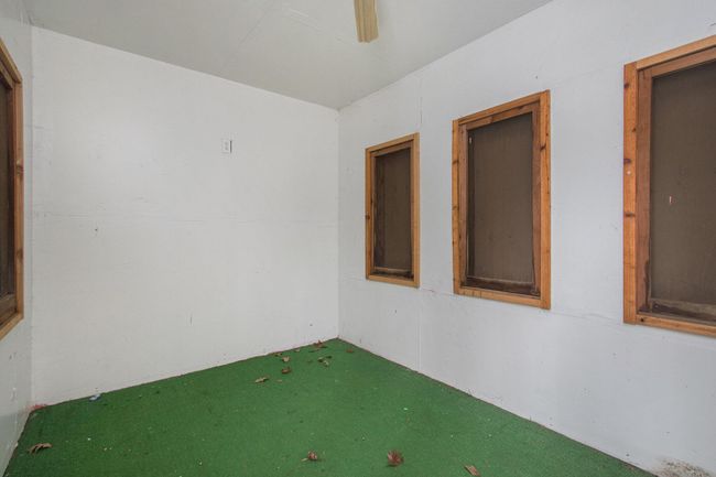 3 season room off deck | Image 28