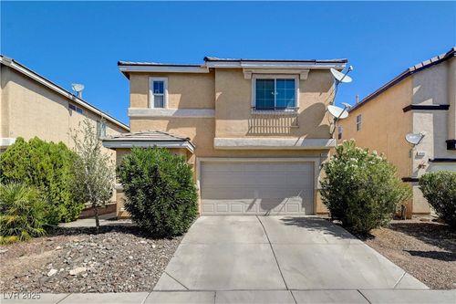 4132 Mark Twain Ct, Las Vegas, NV, 89115-8233 | Card Image