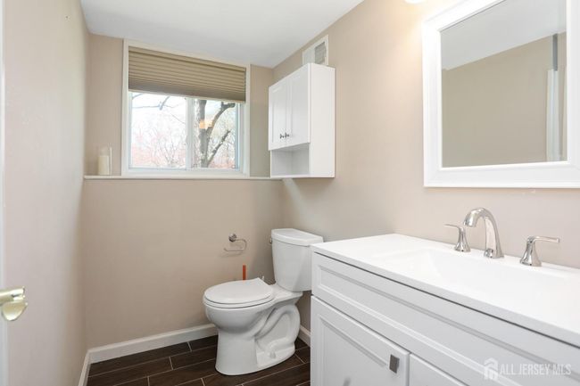 7 Arthurs Ct, House other with 6 bedrooms, 4 bathrooms and null parking in Manalapan NJ | Image 32