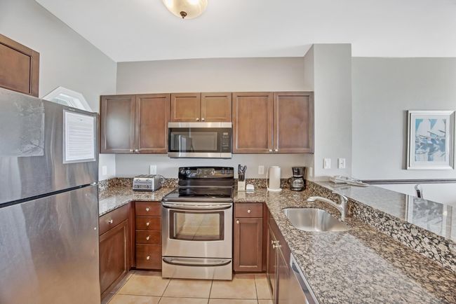 Kitchen | Image 11