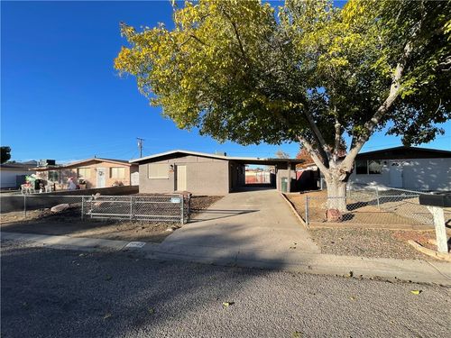 1943 Hope Ave, Kingman, AZ, 86401-4123 | Card Image