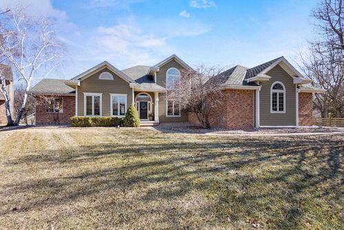 1501 Beechwood Circle, Middleton, WI, 53562 | Card Image