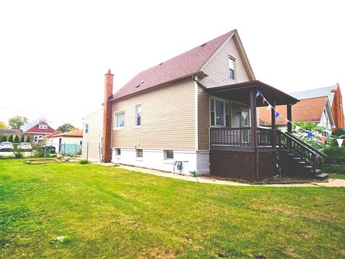 30 Washington Ave, La Grange, IL, 60525-2544 | Card Image
