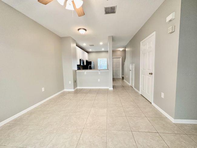 8532 Brushleaf Way, Townhouse with 2 bedrooms, 3 bathrooms and null parking in TAMPA FL | Image 7