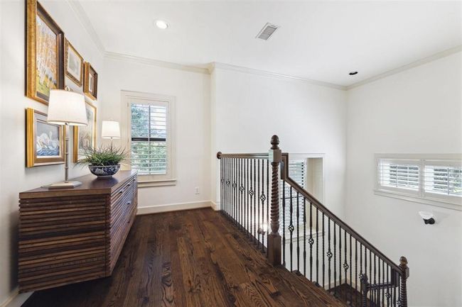 5558 Aspen St, House other with 5 bedrooms, 7 bathrooms and 3 parking in Bellaire TX | Image 14