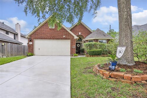 1707 Sandy Trail Ct, Kingwood, TX, 77339-2933 | Card Image