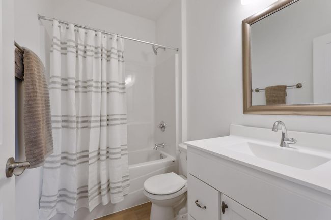 Photo of a previous model | Image 29