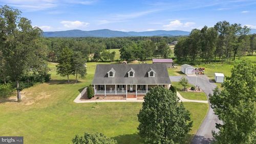 794 Steed Ln, FRONT ROYAL, VA, 22630-8804 | Card Image