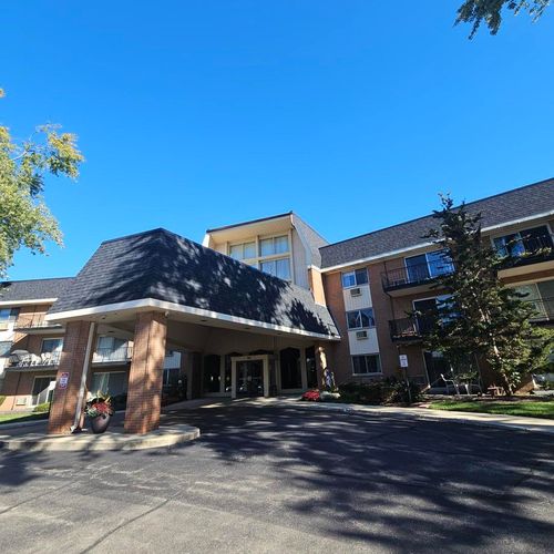 apt-312b-1198 Royal Glen Dr, Glen Ellyn, IL, 60137-7715 | Card Image