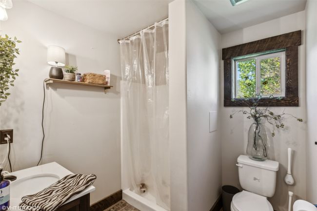 3 Finley Gulch Rd, Home with 6 bedrooms, 4 bathrooms and null parking in Lonepine MT | Image 43