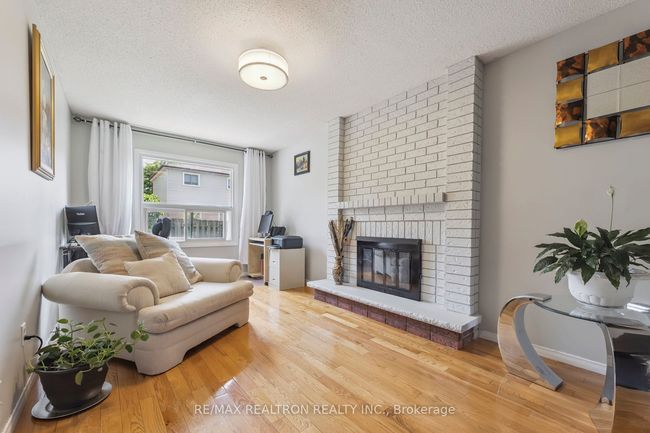 6 Gardiner Dr, House other with 6 bedrooms, 4 bathrooms and 2 parking in Ajax ON | Image 15