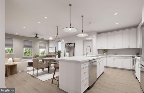 18-9475B Sprague Avenue, FAIRFAX, VA, 22031 | Card Image