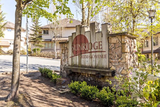 5 - 20350 68 Avenue, Townhouse with 3 bedrooms, 2 bathrooms and 2 parking in Langley BC | Image 4