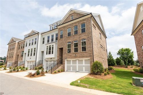 7826 Laurel Crest Dr, Suwanee, GA, 30024-4753 | Card Image