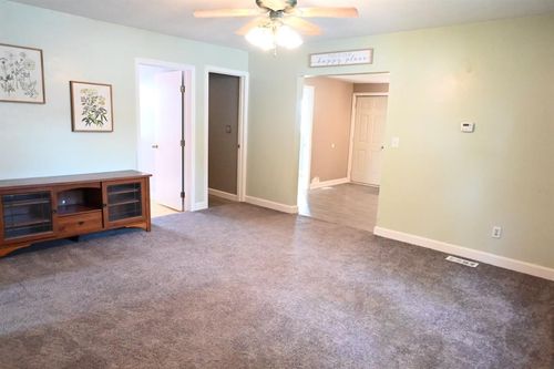 313 Craven St, Sweetser, IN, 46987 | Card Image