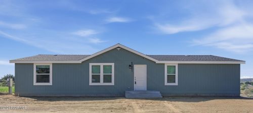 20901 E Park View Ln, Cordes Lakes, AZ, 86333-2399 | Card Image
