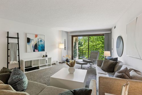 apt-409-1200 Nicollet Mall, Minneapolis, MN, 55403-2407 | Card Image