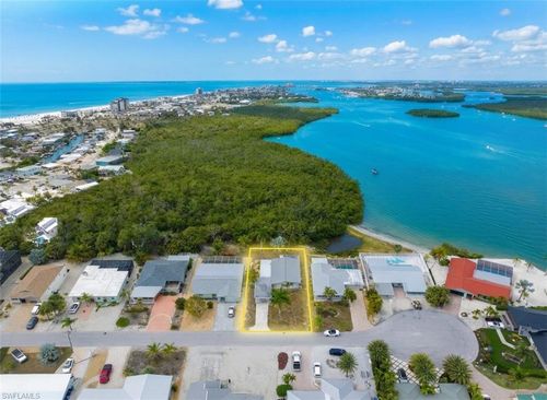 455 Donora Blvd, FORT MYERS BEACH, FL, 33931-3607 | Card Image