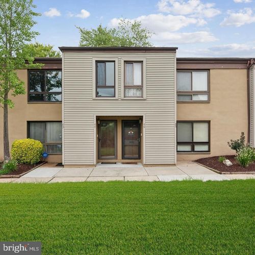 44 Ashley Ct, MARLTON, NJ, 08053-2020 | Card Image