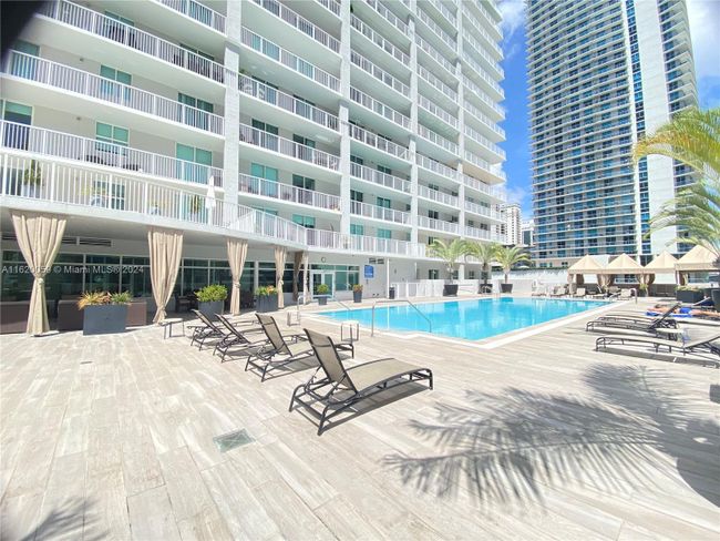 APT-812 - 1250 S Miami Ave, Condo with 1 bedrooms, 2 bathrooms and null parking in Miami FL | Image 14