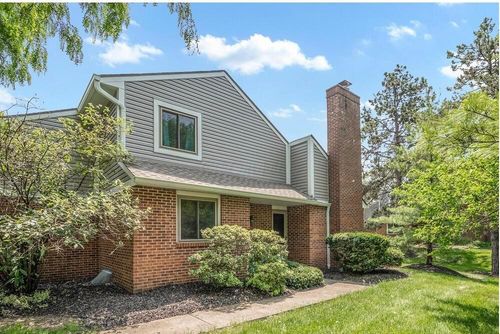 115 Corbins Mill Dr, Dublin, OH, 43017-1351 | Card Image