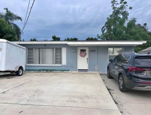8707 El Portal Dr, Tampa, FL, 33604-1222 | Card Image
