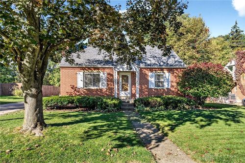 525 Kling Dr, Dayton, OH, 45419-4008 | Card Image