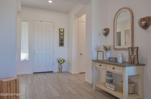 10843 N Cactus Point Dr, Tucson, AZ, 85742-0007 | Card Image