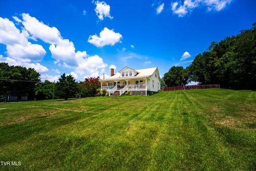 425 Mckinney Chapel Rd, Rogersville, TN, 37857-3952 | Card Image